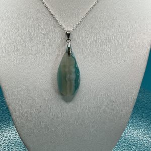 Green slice Agate stone necklace