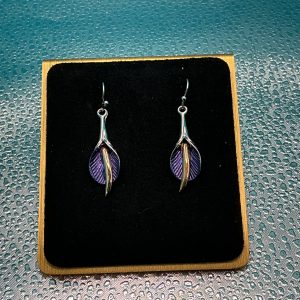 Abstract design earrings